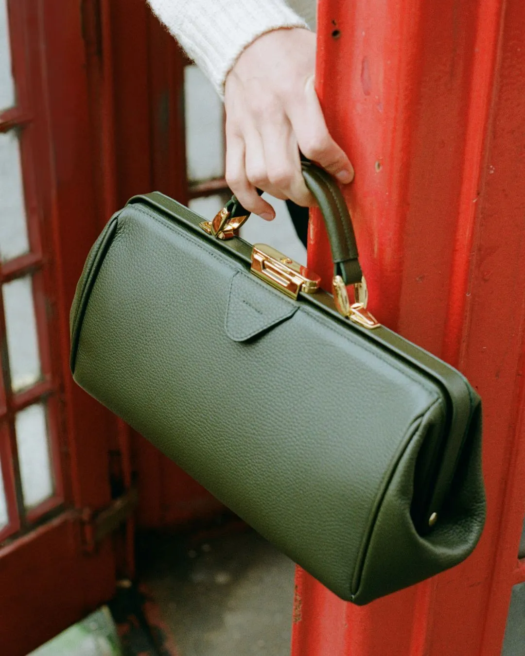 The Doctor's Bag -  Ivy Calf Grain